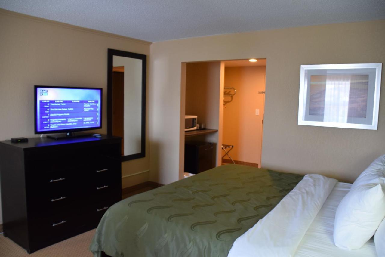 Quality Inn Bracebridge Exterior foto