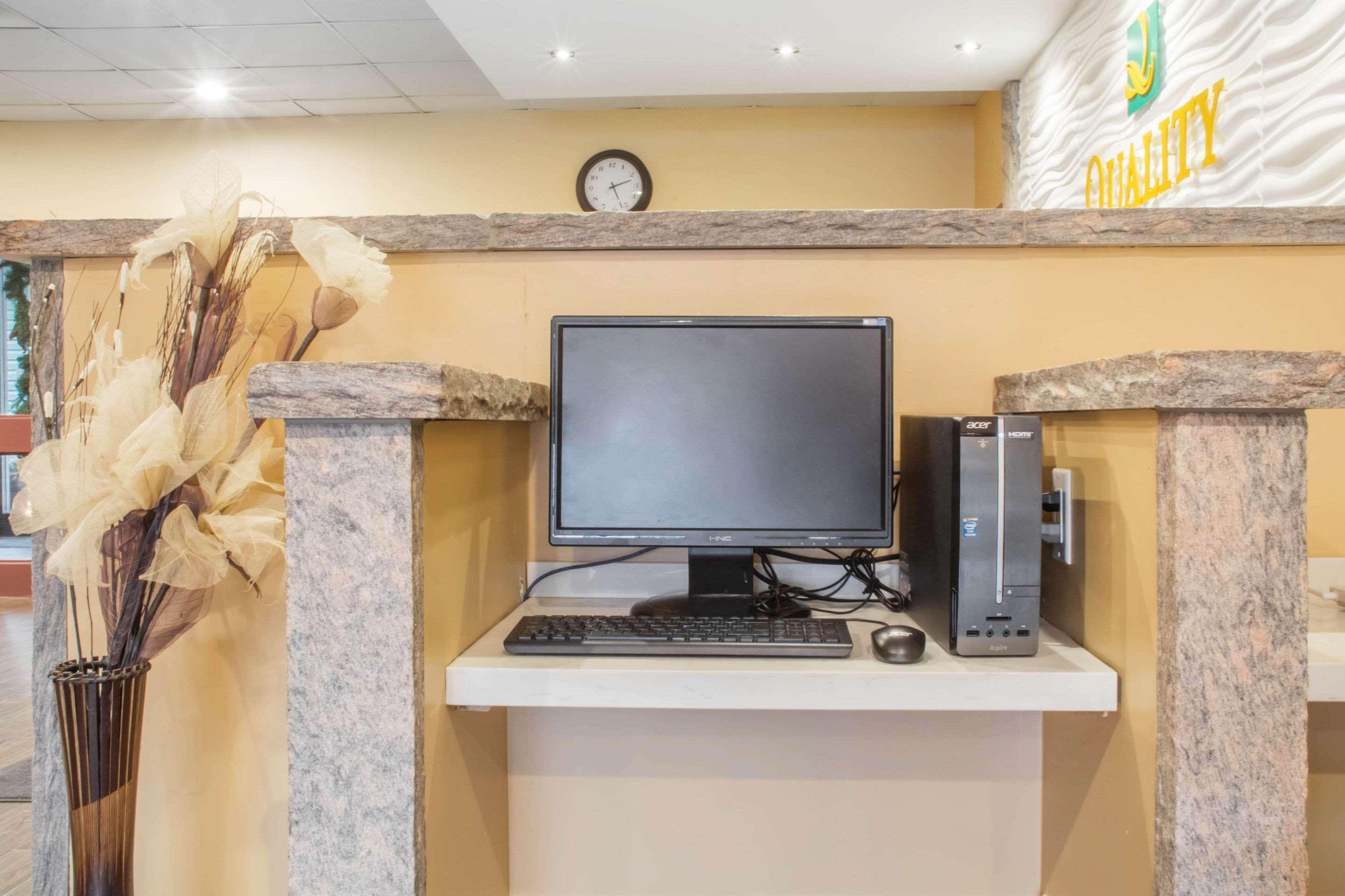 Quality Inn Bracebridge Exterior foto